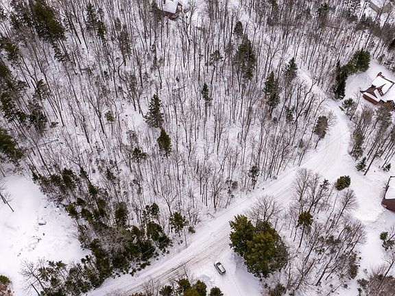 4th image of 2018 Hillside Road
