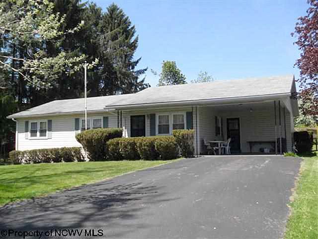 1st image of 202 Pleasant Ave