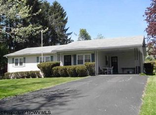 202 Pleasant Ave, Kingwood, WV 26537