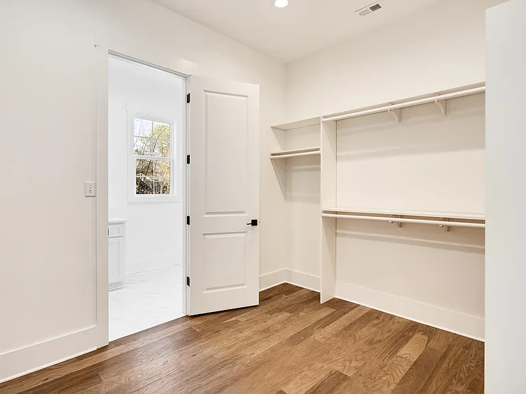 641 Fletcher Rd — Photo 17
