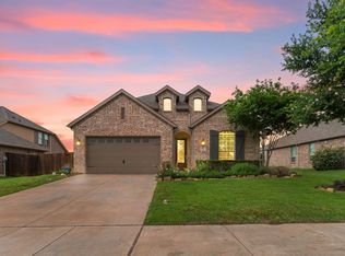 346 Windsor St, Waxahachie, TX 75165