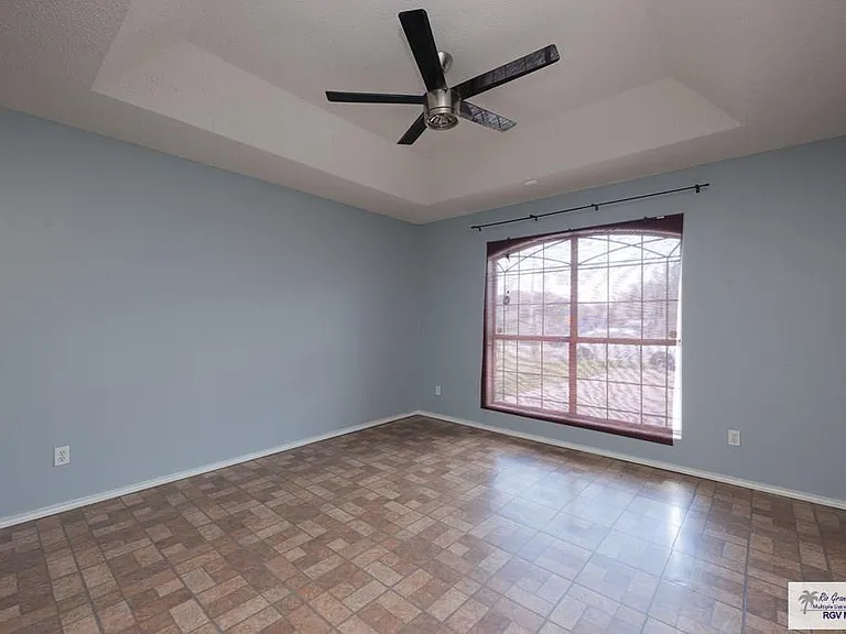 2804 Vienna St — Photo 13