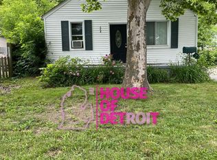664 Emerson Ave SW #12/13, Pontiac, MI 48340