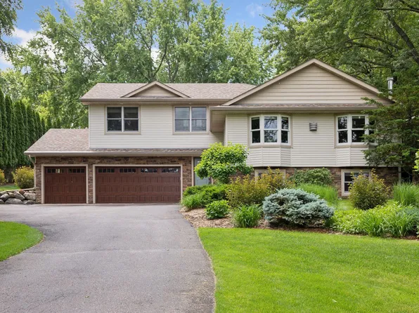 8841 Lake Jane Trl N, Lake Elmo, MN 55042