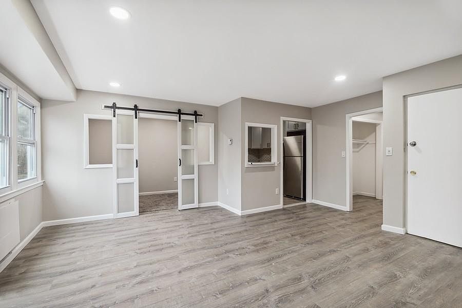 1st image of 188 Park St #1