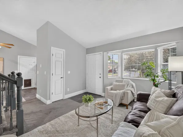 923 S Brookside Cir W, Ogden, UT 84404