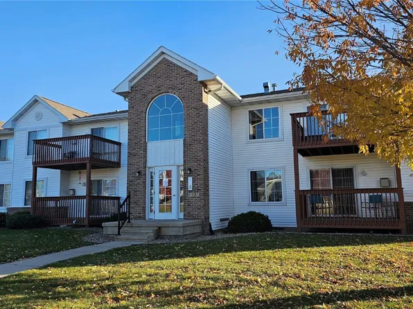 5525 Kacena Ave Unit 4, Marion, IA 52302