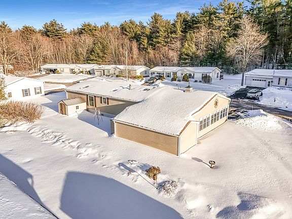 4th image of 22 Bayberry Dr