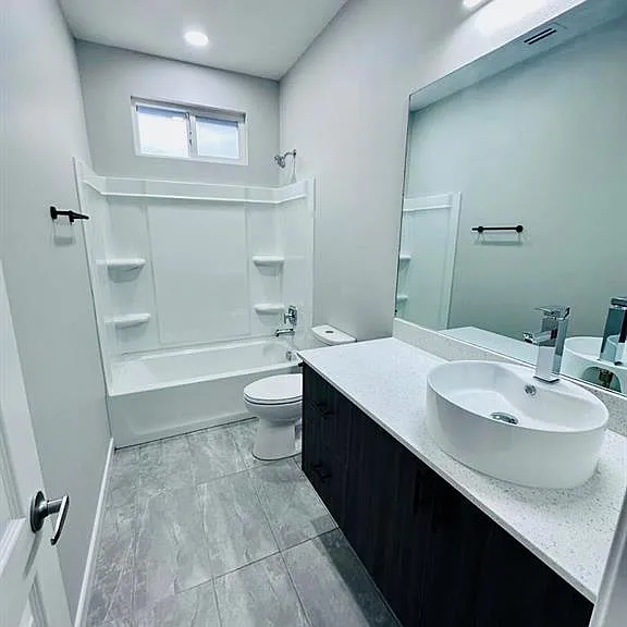 3800 N Robin Ave #4 — Photo 11