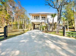 7746 River Rd, Milton, FL 32583