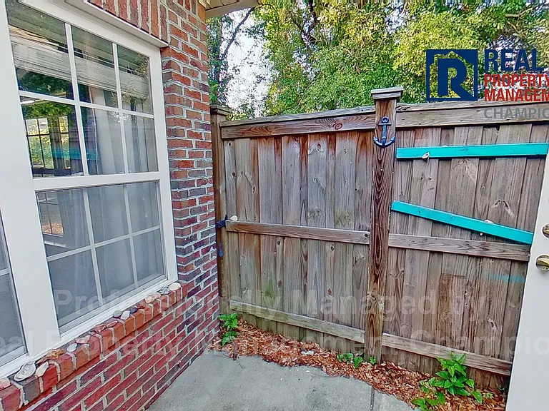 3923 Spicetree Dr — Photo 13