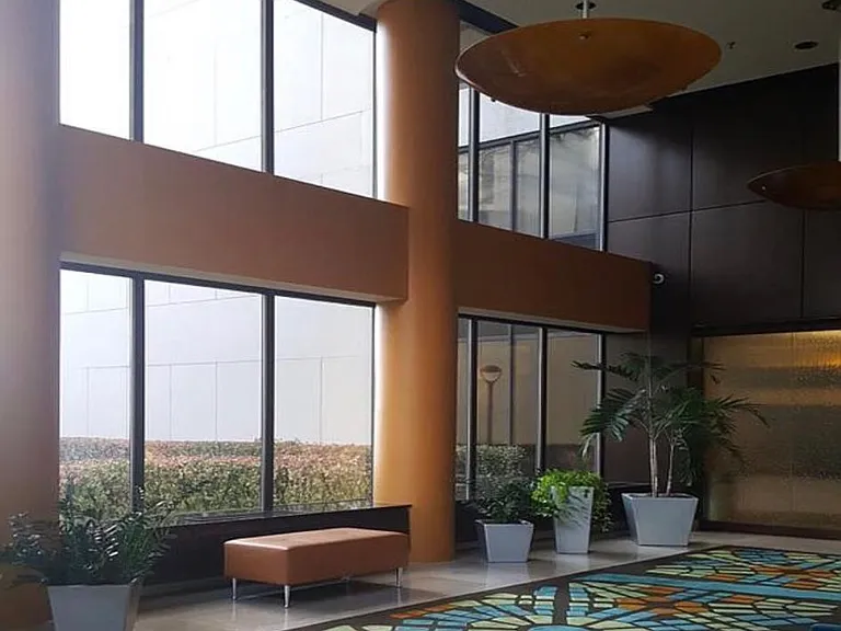 300 Riverfront Dr — Photo 10