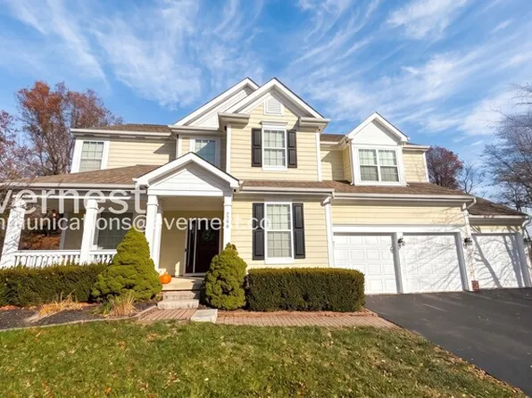 7388 Upper Clarenton Dr N, New Albany, OH 43054