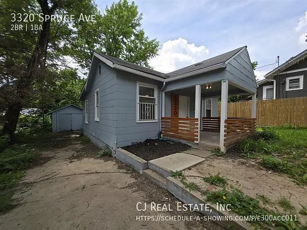 2 bed, $995 — Photo 2