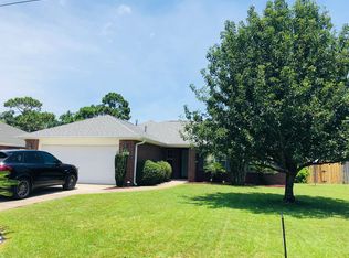 8344 Onich Dr, Navarre, FL 32566