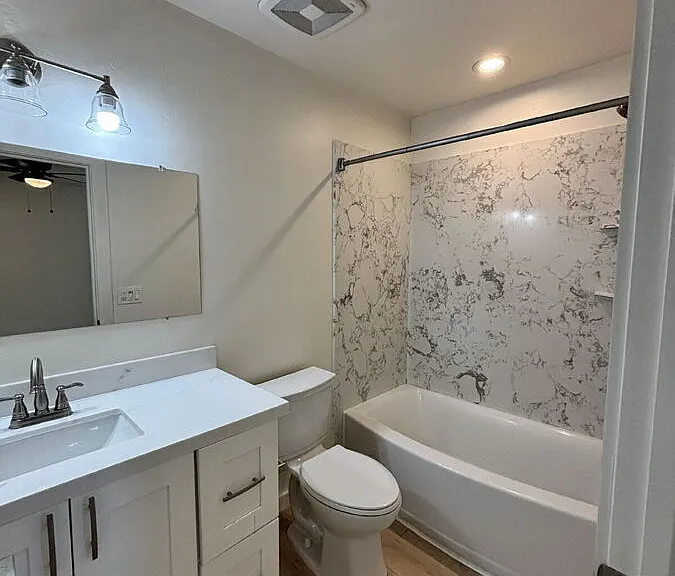 2521 49th Ave #2 — Photo 10