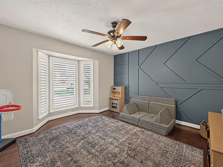 22939 Indian Ridge Dr — Photo 24