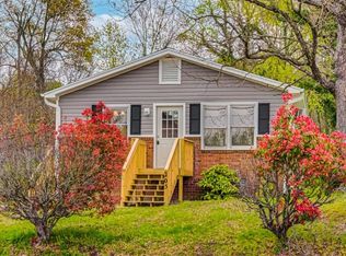 205 Turner St, Thomasville, NC 27360