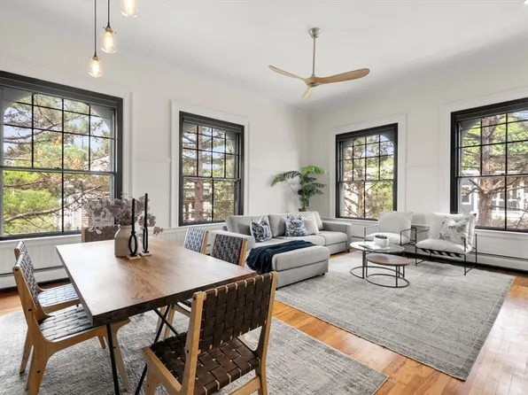 25 Atherton St #Penthouse 32, Somerville, MA 02143