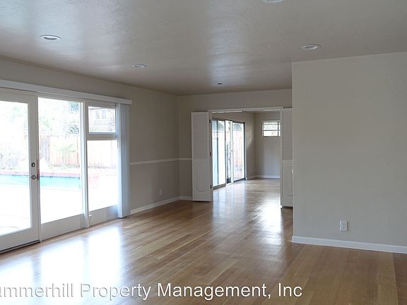 5th image of 4285 Los Palos Ave