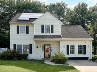 131 Thomas St, Hamden, CT 06514