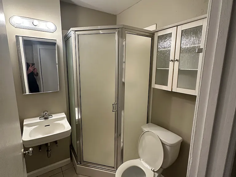 2533 Hillegass Ave #106 — Photo 5