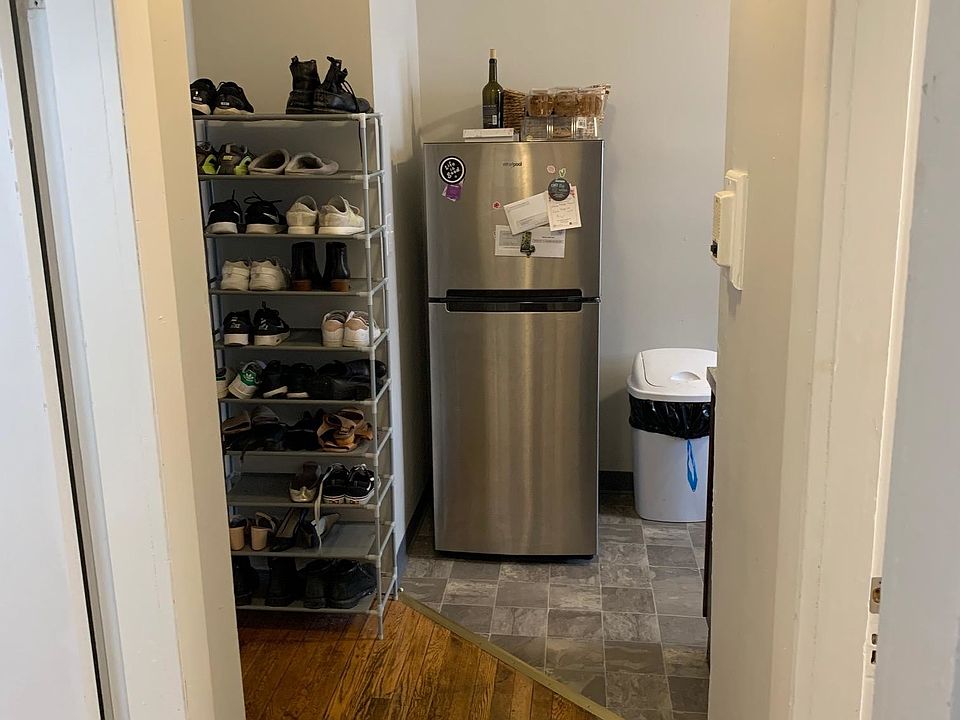 1st image of 64 Woodstock Ave APT 3
