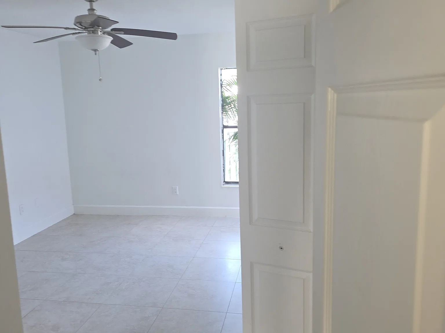 2 bed, 860 sqft, $1,750 — Photo 3