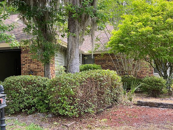3rd image of 662 Wells Landing Dr