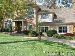 1107 N Oxfordshire Ln, Edwardsville, IL