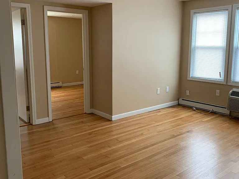1224 Narragansett Blvd #103 — Photo 9