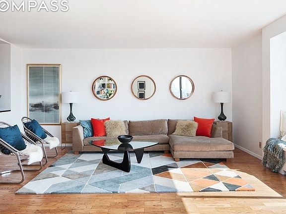 2nd image of 40 E 94th St APT 29G