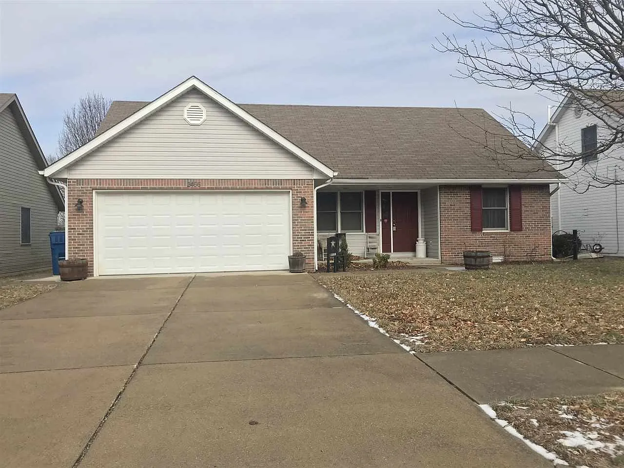 2466 Cailynn Dr photo 1