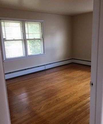 Large Bedroom 2