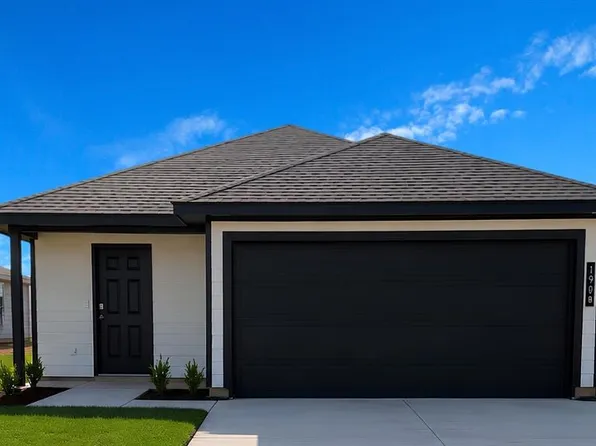 1908 Redbud Way, El Reno, OK 73036
