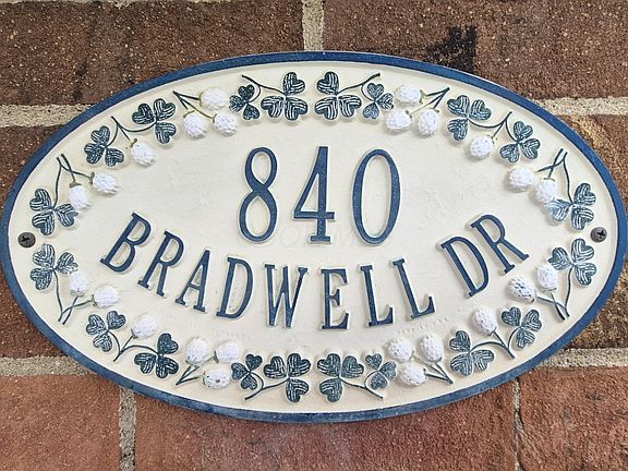 3rd image of 840 Bradwell Dr