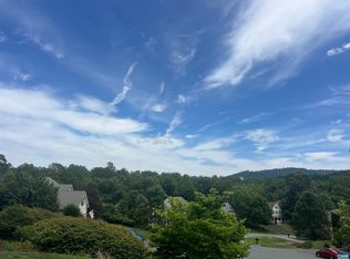 560 Rolling Valley Ct, Charlottesville, VA 22902