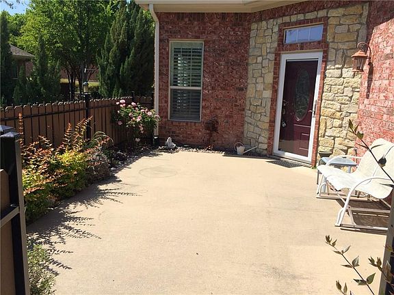 4th image of 3221 Rosehaven Dr Unit 1510