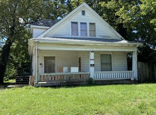 1124 W Scott St, Springfield, MO 65802