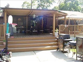 4th image of 177 Evergreen Ave