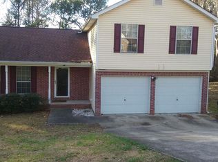 4627 Browns Mill Lake Ct, Lithonia, GA 30038