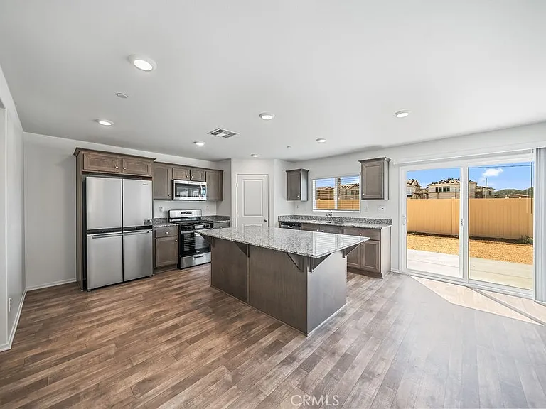 30547 Operetta St — Photo 11