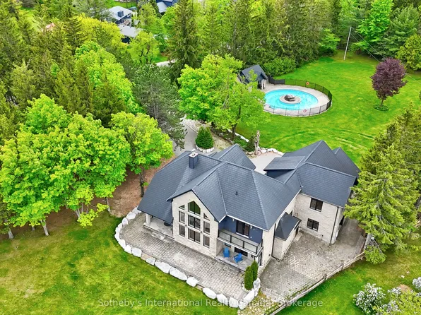 107 Maple Ln, The Blue Mountains, ON N0H 2E0