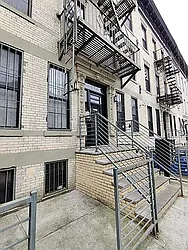 Rented by Signature Property Realty