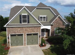 5047 El Molino Dr, Charlotte, NC 28214