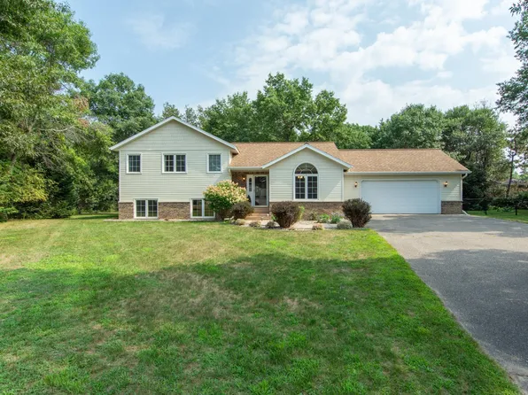 5896 Parkwood Ct, Baxter, MN 56425