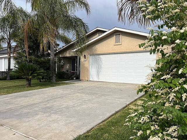 1st image of 256 Pomegranate Street
