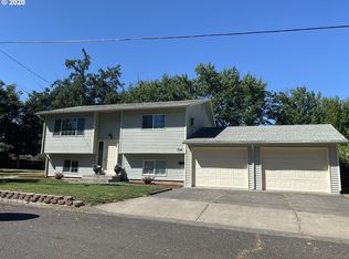 714 George St, Milton Freewater, OR 97862