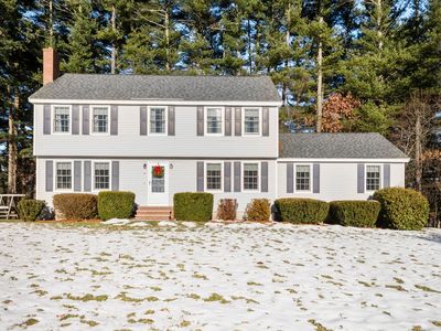 4 Michaels Dr, Tyngsboro, MA, 01879