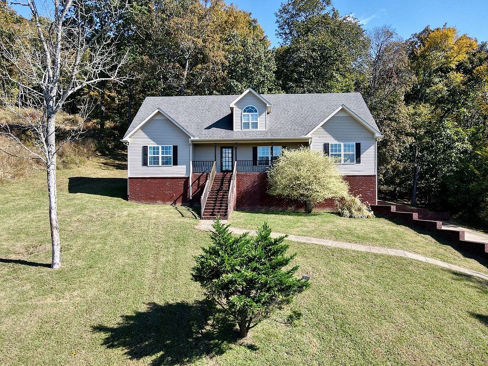 1st image of 216 Matt Dr